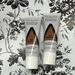Almay Mahogany Skin Tint with Hyaluronic Acid